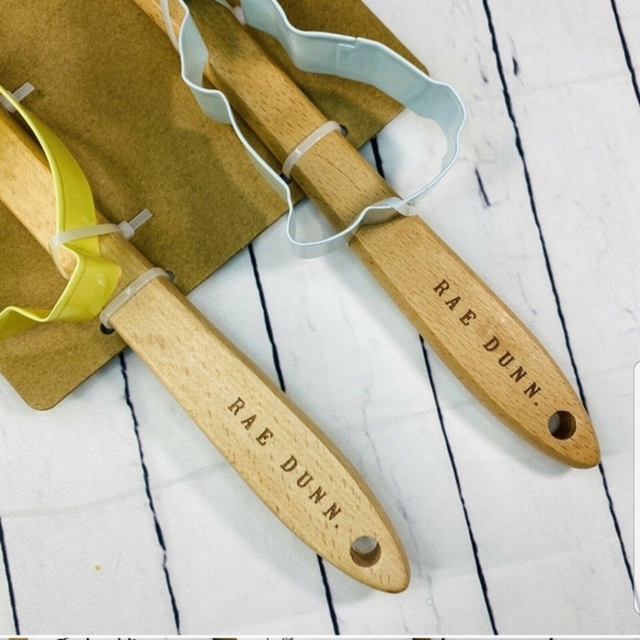 NWT Rae Dunn Spatula & Cookie Cutter Set 4 pieces PEEP HUNNY BUNNY Easter Spring - Picture 3 of 8